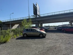 Pronájem komerčního pozemku, Praha, Radiová, 500 m2