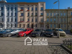 Pronájem bytu 3+1, Olomouc, Kollárovo nám., 123 m2