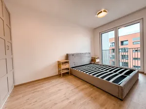Pronájem bytu 2+kk, Praha - Hloubětín, Domalípova, 59 m2