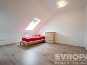 Prodej rodinného domu, Řevnice, Čs. armády, 173 m2