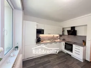 Prodej bytu 3+kk, Zlín, Sokolská, 77 m2