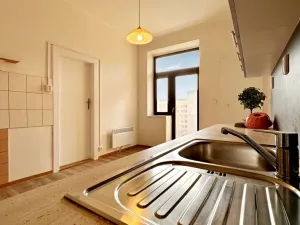 Pronájem bytu 2+1, Brno, Jugoslávská, 83 m2