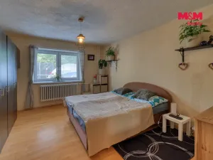 Prodej rodinného domu, Bor - Holostřevy, 200 m2