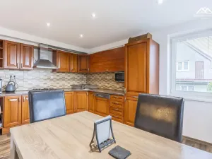 Prodej rodinného domu, Libice nad Doubravou, Farská, 175 m2