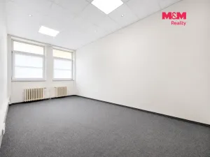 Pronájem kanceláře, Sokolov, Závodu míru, 50 m2