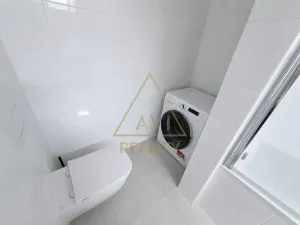 Pronájem bytu 2+kk, Praha - Vršovice, Černomořská, 58 m2