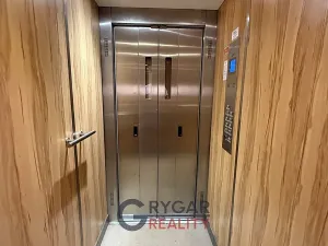 Prodej bytu 1+kk, Praha - Troja, K sadu, 26 m2