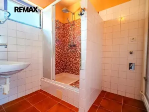 Prodej bytu 6+kk a větší, Doksy, Okružní, 412 m2