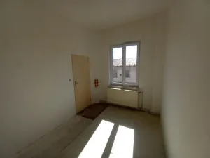Pronájem bytu 2+kk, Cheb, Evropská, 31 m2
