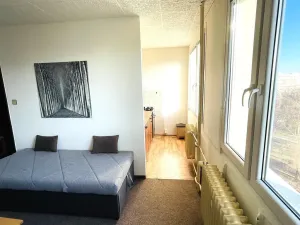Pronájem bytu 1+kk, Praha - Střížkov, Českolipská, 27 m2