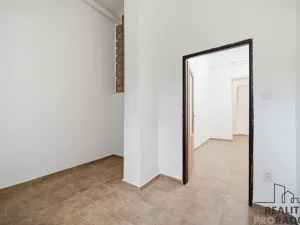 Pronájem obchodního prostoru, Pardubice - Zelené Předměstí, Smilova, 230 m2
