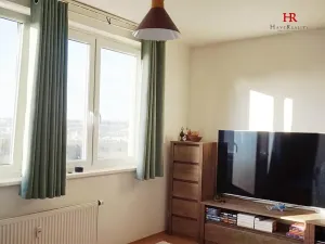Pronájem bytu 1+kk, Praha - Troja, Hnězdenská, 39 m2