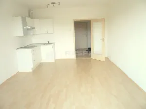 Pronájem bytu 1+kk, Praha - Hostivař, Athénská, 36 m2