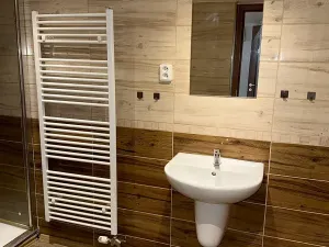 Pronájem bytu 2+kk, Liberec, nám. Soukenné, 52 m2