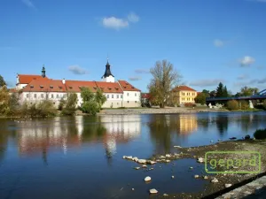 Pronájem bytu 4+kk, Dobřichovice, Anežky České, 100 m2