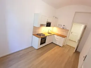Prodej bytu 3+kk, Praha - Bubeneč, Jana Zajíce, 63 m2