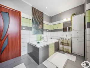 Prodej bytu 3+1, Opočno, Nádražní, 81 m2