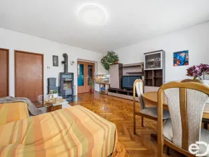 Prodej bytu 3+1, Opočno, Nádražní, 81 m2
