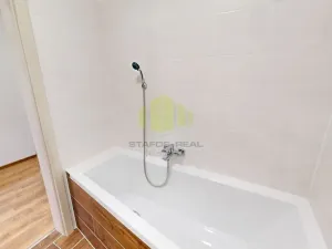Pronájem bytu 2+kk, Olomouc, Janského, 50 m2
