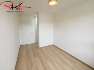 Pronájem bytu 2+kk, Praha, Pod Harfou, 45 m2