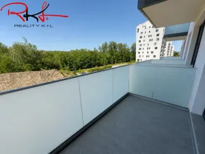 Pronájem bytu 2+kk, Praha, Pod Harfou, 45 m2