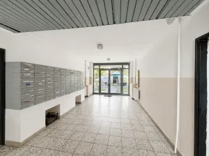 Pronájem bytu 2+kk, Olomouc - Neředín, Politických vězňů, 37 m2