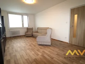 Pronájem bytu 2+kk, Hradec Králové - Nový Hradec Králové, třída Edvarda Beneše, 42 m2