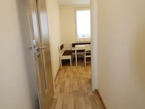 Pronájem bytu 2+kk, Hradec Králové - Nový Hradec Králové, třída Edvarda Beneše, 42 m2