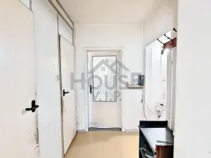 Prodej bytu 3+1, Praha - Modřany, Pejevové, 72 m2