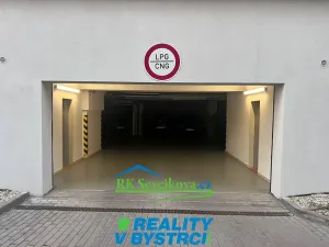 Pronájem garáže, Brno, Chvalovka, 17 m2