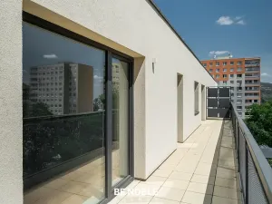 Prodej bytu 4+kk, Beroun, Na Náhonu, 120 m2