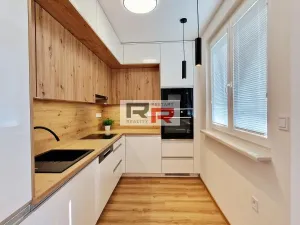 Pronájem bytu 3+1, Nová Ulice, Dělnická, 64 m2