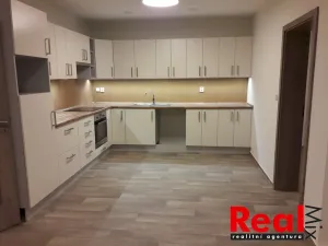 Pronájem bytu 3+kk, Rajhradice, Opatovická, 95 m2