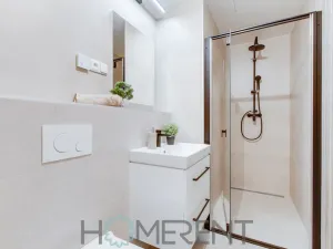 Pronájem bytu 1+kk, Praha, Vyšehradská, 37 m2