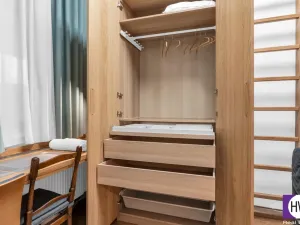 Prodej ubytování, Praha, Školská, 21 m2