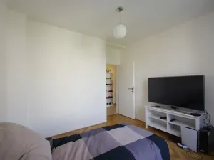 Pronájem bytu 2+kk, Praha - Vinohrady, náměstí Jiřího z Lobkovic, 35 m2