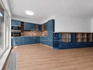 Pronájem bytu 3+kk, Praha - Háje, Výstavní, 97 m2