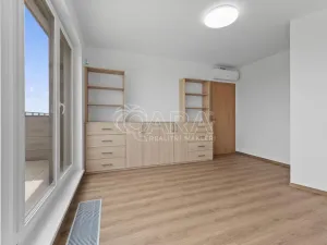 Pronájem bytu 3+kk, Praha - Háje, Výstavní, 97 m2