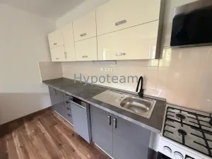 Pronájem bytu 2+kk, Ústí nad Labem, okres ústí nad labem, Resslova, 52 m2