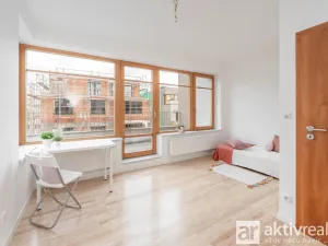 Prodej bytu 3+1, Praha - Žižkov, Mezi domky, 110 m2