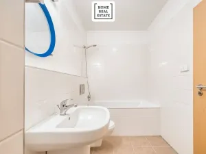 Prodej bytu 3+1, Praha - Zličín, Lipovská, 70 m2