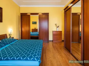 Pronájem vícegeneračního domu, Praha - Písnice, Putimská, 13000 m2