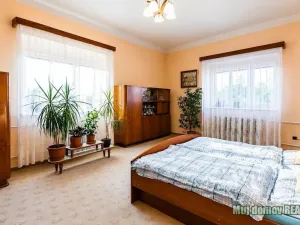 Pronájem vícegeneračního domu, Praha - Písnice, Putimská, 13000 m2