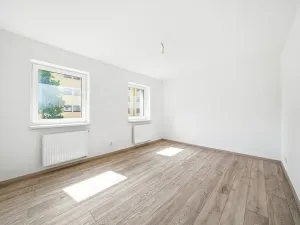 Prodej bytu 2+kk, Bahnhofstraße,Groß-Siegharts,Rakousko, 53 m2