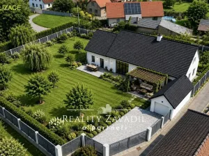 Prodej rodinného domu, Chvaletice - Hornická Čtvrť, 198 m2
