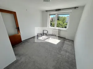 Pronájem bytu 2+1, Znojmo, Vančurova, 58 m2