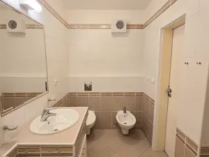 Prodej rodinného domu, Dolní Břežany, Dělnická, 214 m2