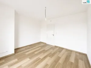 Prodej bytu 2+kk, Praha, Kolmanova, 51 m2