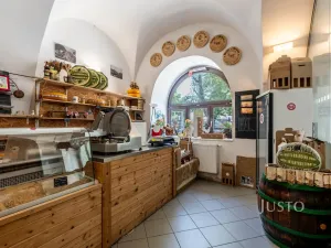 Pronájem obchodního prostoru, Uherské Hradiště, Masarykovo náměstí, 41 m2