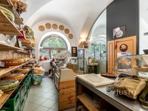 Pronájem obchodního prostoru, Uherské Hradiště, Masarykovo náměstí, 41 m2